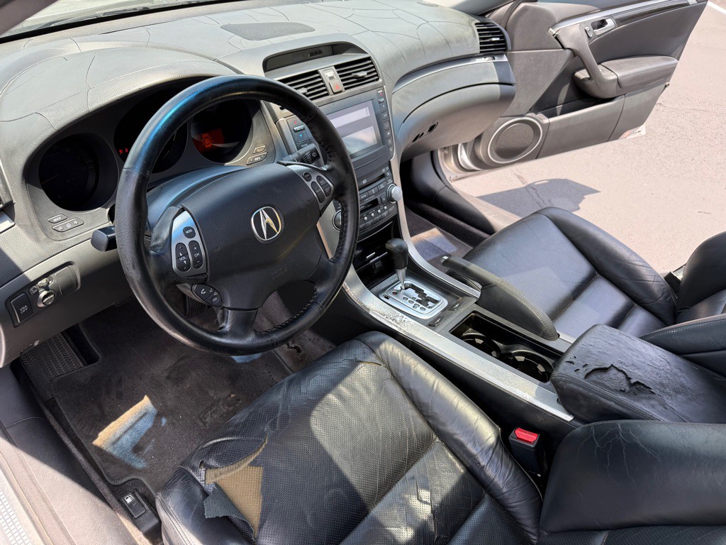2005 Acura TL Image 11