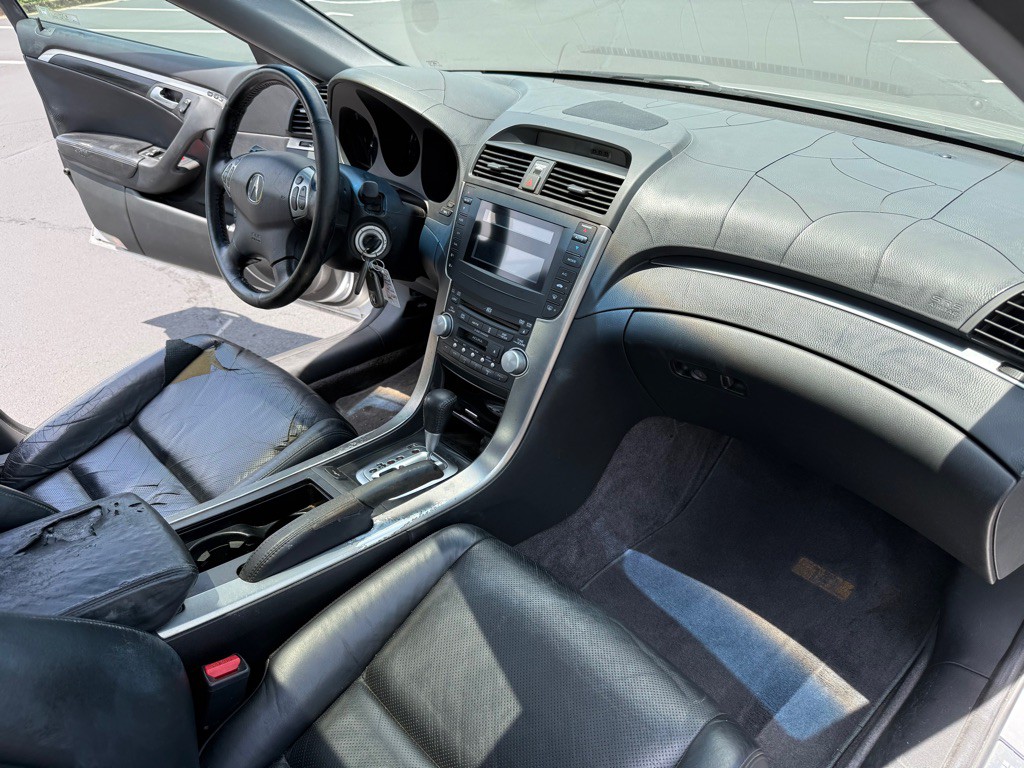 2005 Acura TL Image 13