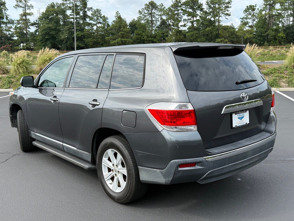 2013 Toyota Highlander Image 9
