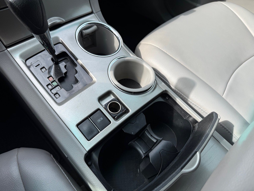 2013 Toyota Highlander Image 22