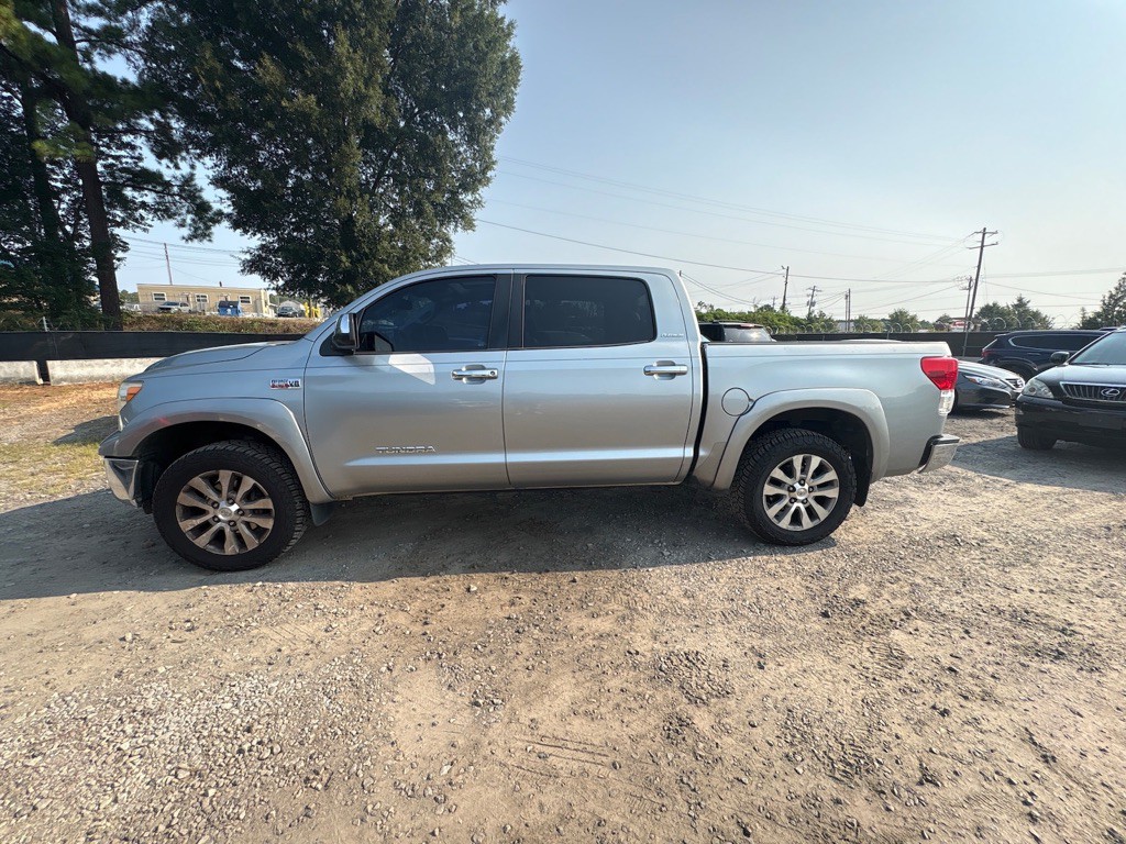 2011 Toyota Tundra Image 4