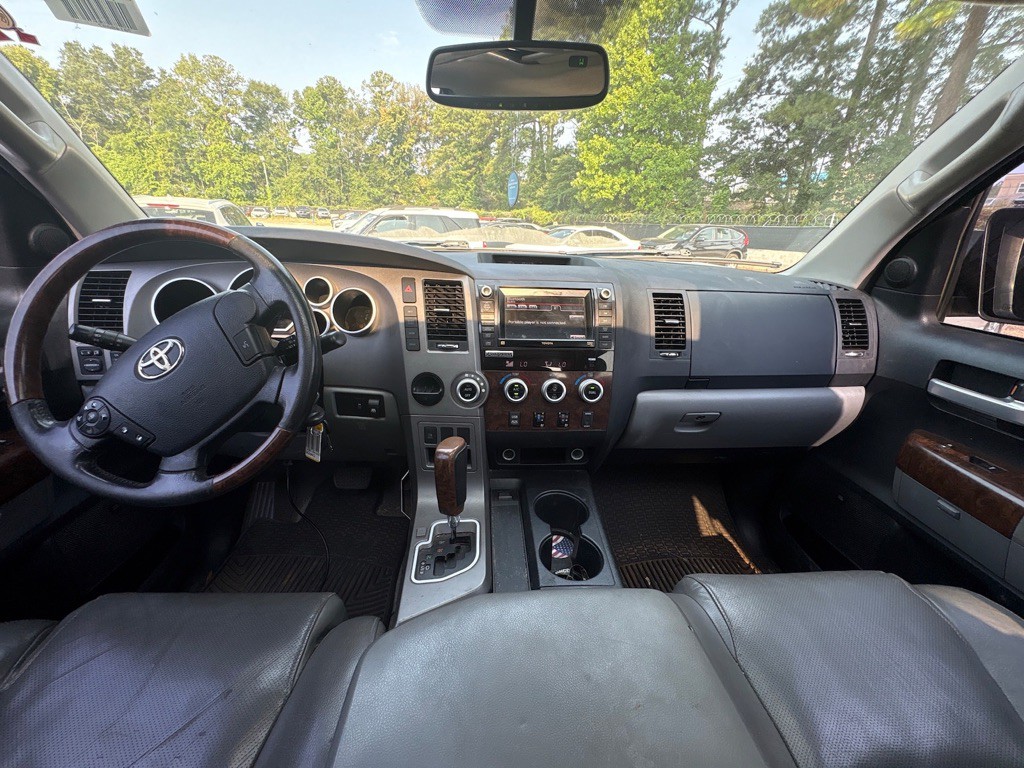 2011 Toyota Tundra Image 10