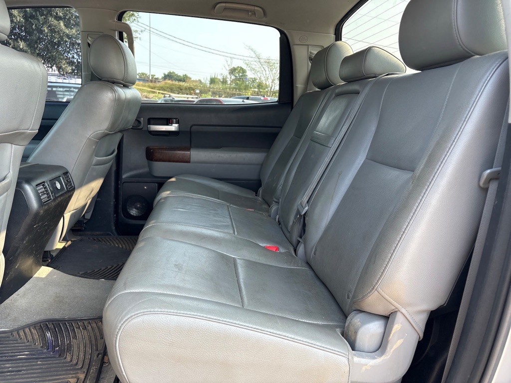 2011 Toyota Tundra Image 12