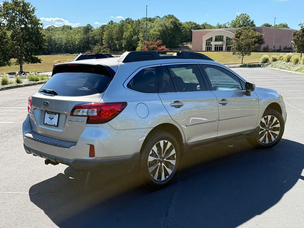 2016 Subaru Outback Image 8