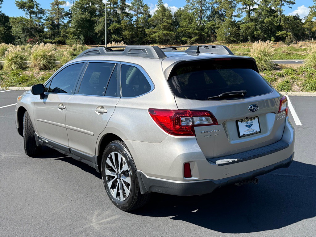 2016 Subaru Outback Image 11