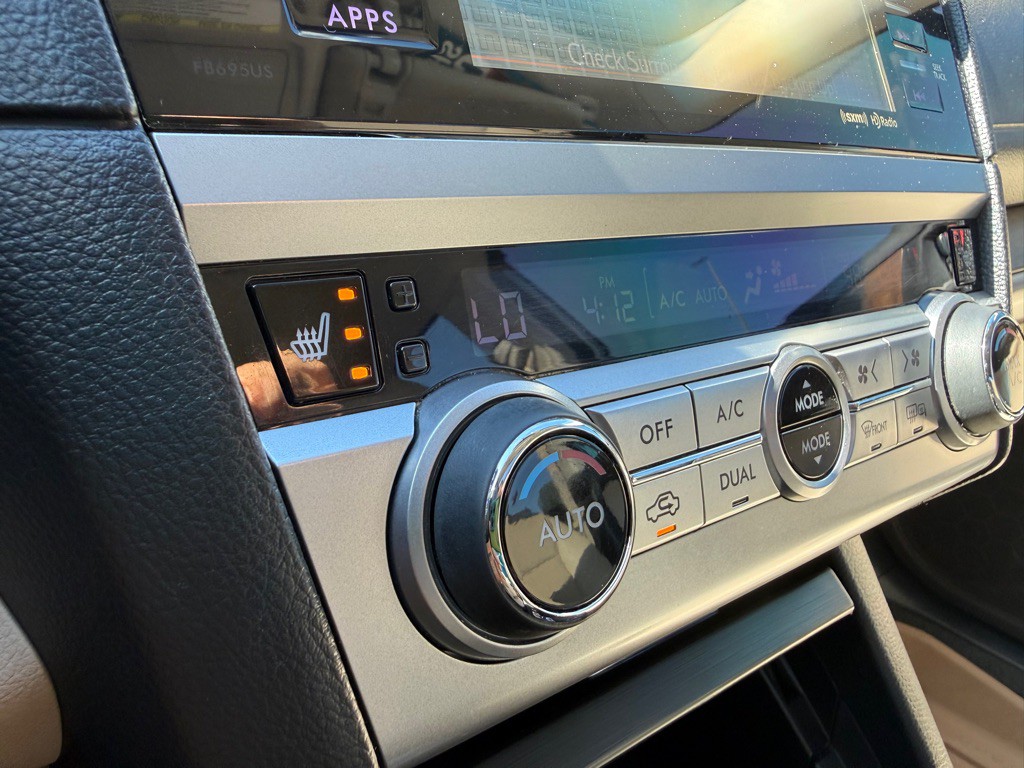 2016 Subaru Outback Image 23