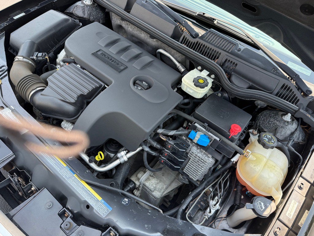 2007 Saturn ION Image 25