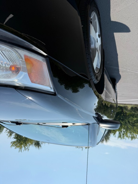 2007 Saturn ION Image 26
