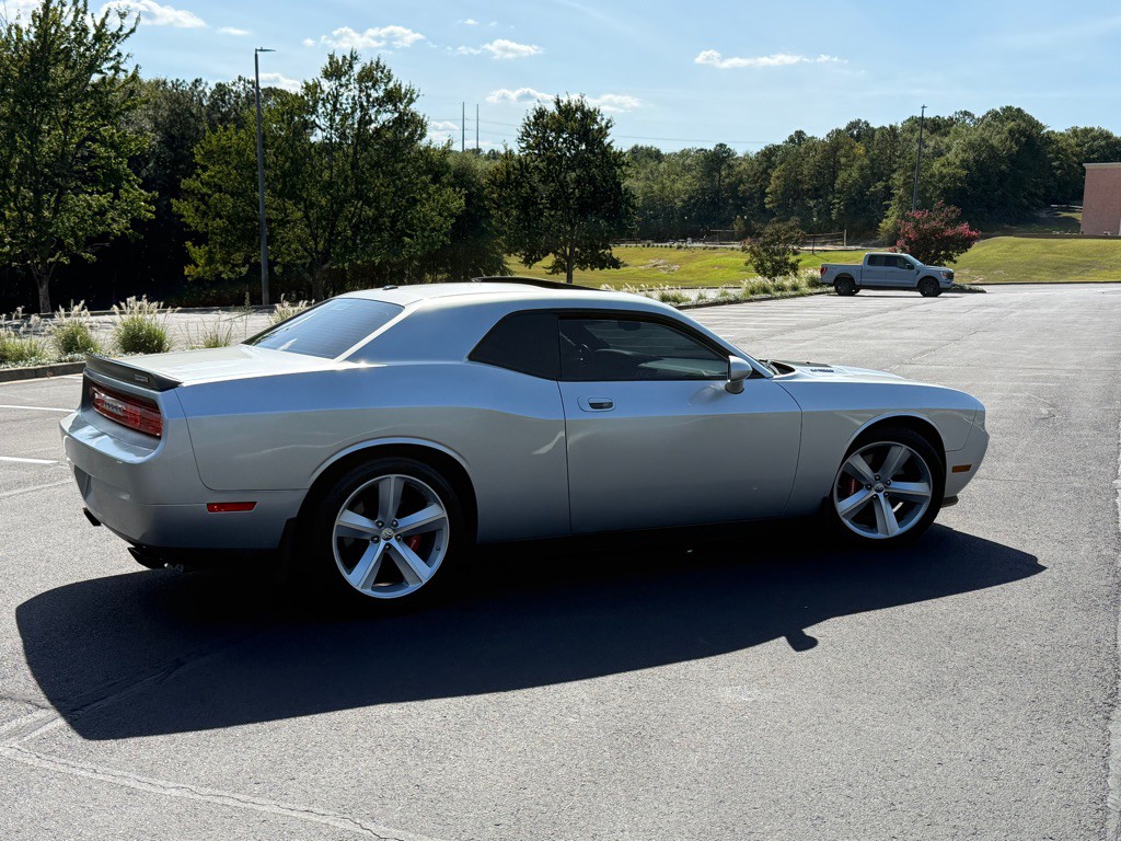 2008 Dodge Challenger Image 12