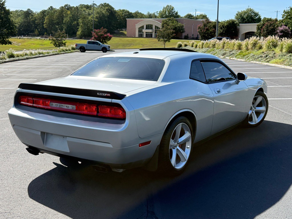 2008 Dodge Challenger Image 14