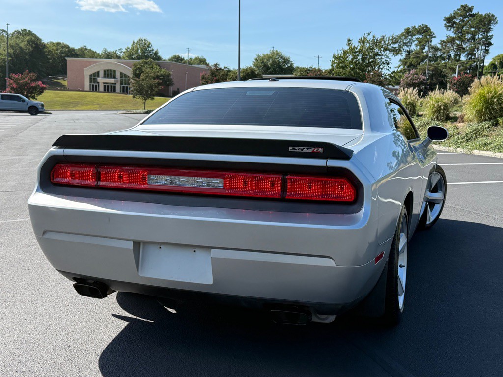 2008 Dodge Challenger Image 15
