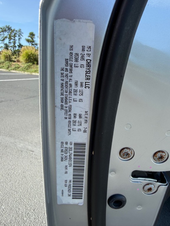 2008 Dodge Challenger Image 57