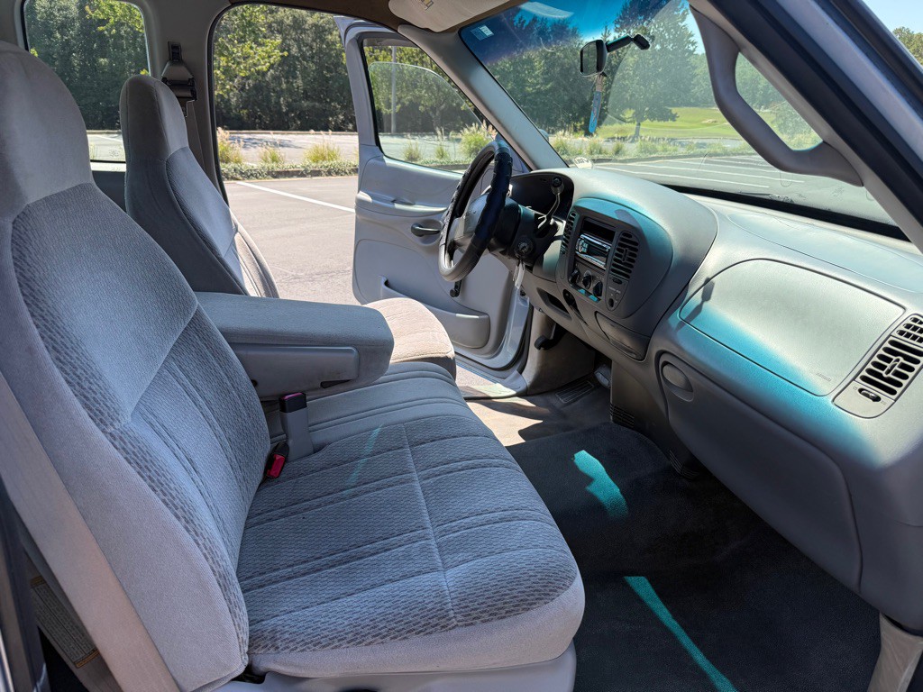 1998 Ford F-150 Image 14