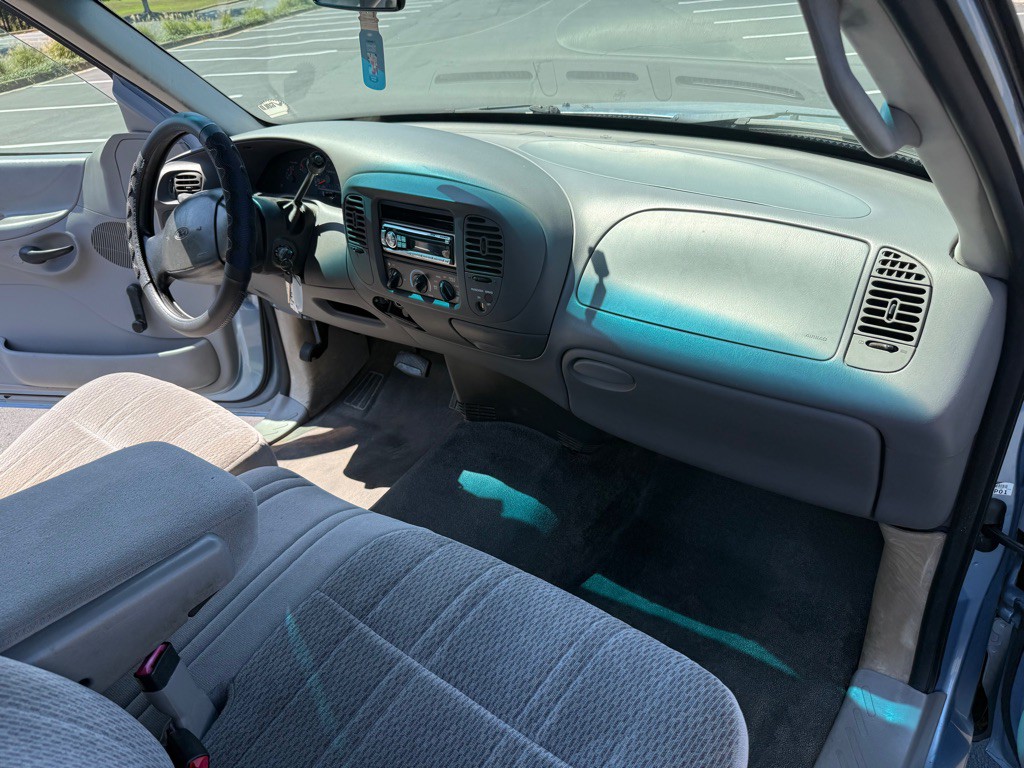 1998 Ford F-150 Image 15