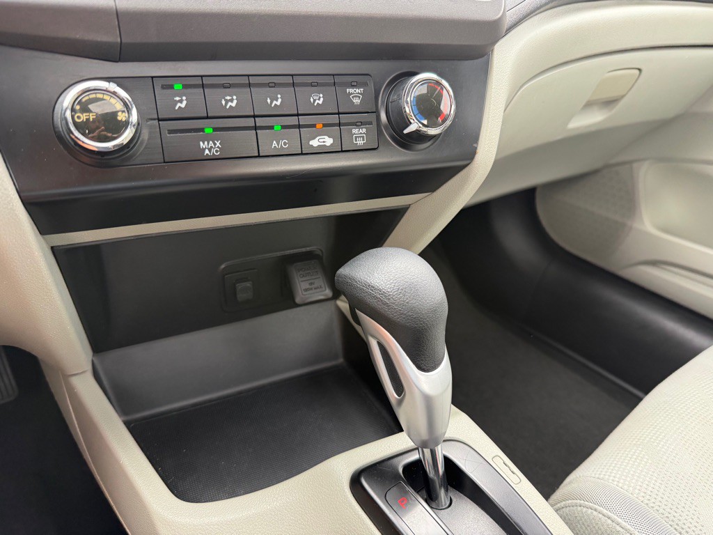 2012 Honda Civic Image 18