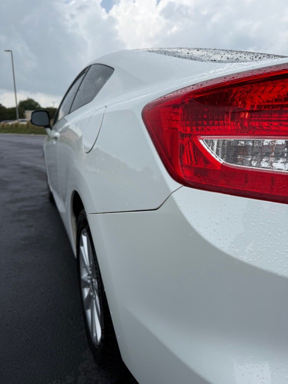 2012 Honda Civic Image 32