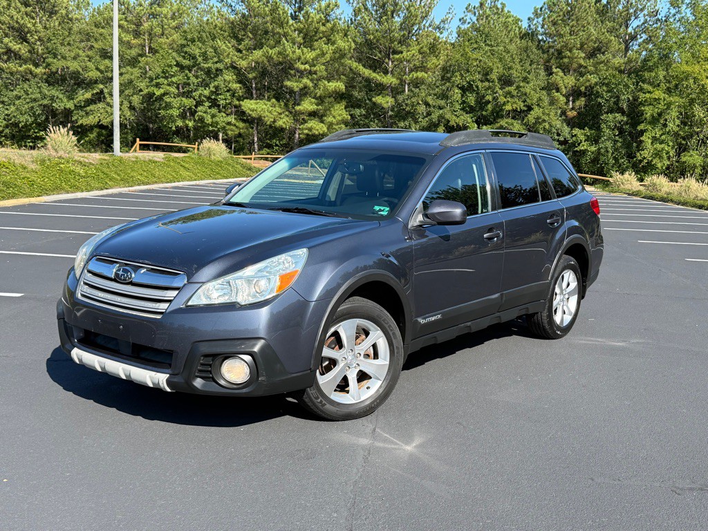 2014 Subaru Outback Image 2
