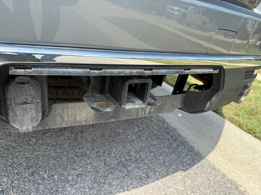 2023 Chevrolet Suburban Image 24