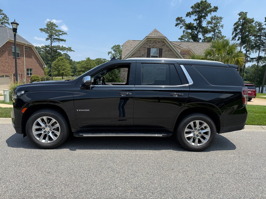 2023 Chevrolet Tahoe Image 3