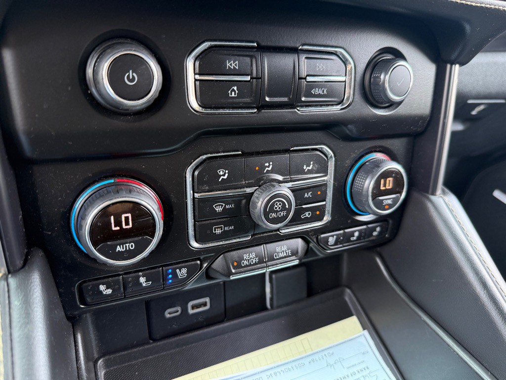 2023 Chevrolet Tahoe Image 25