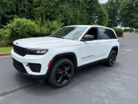 Image for 2023 Jeep Grand Cherokee Laredo Altitude ID: 7682709