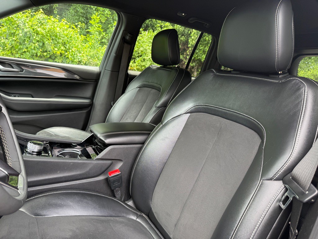 2023 Jeep Grand Cherokee Image 11