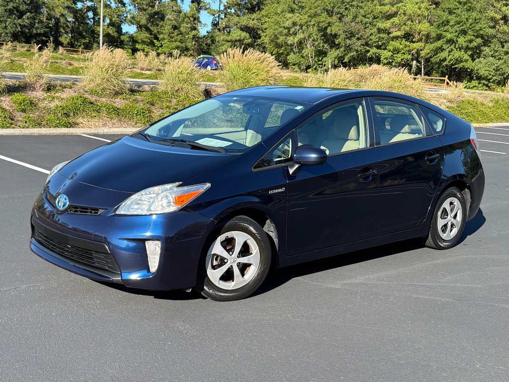 2012 Toyota Prius Image 3