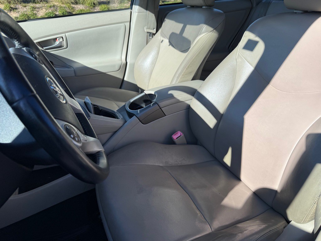 2012 Toyota Prius Image 27