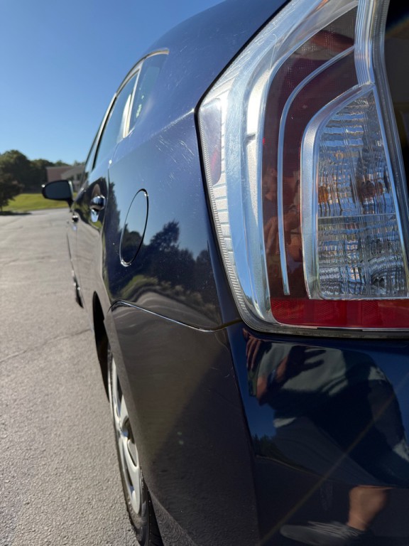 2012 Toyota Prius Image 33