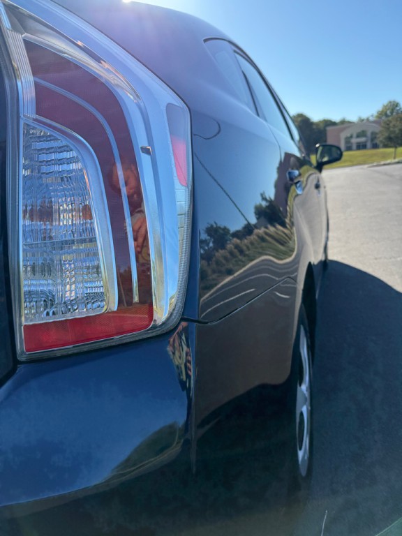 2012 Toyota Prius Image 34