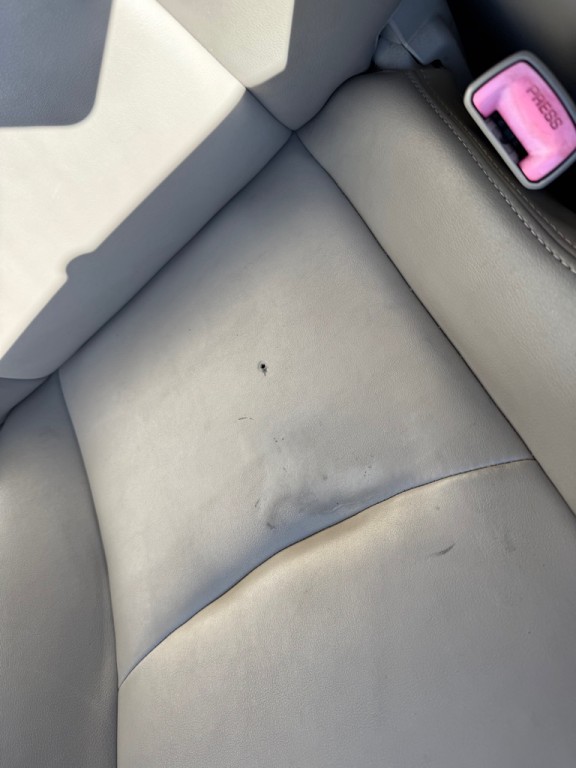 2012 Toyota Prius Image 37
