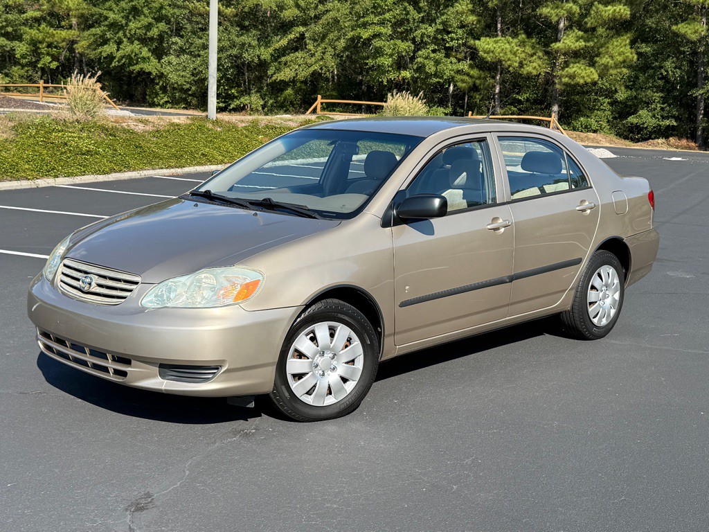 2004 Toyota Corolla Image 2