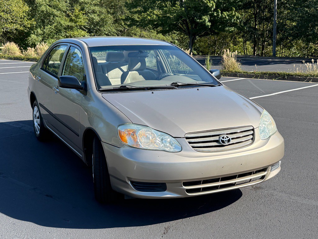 2004 Toyota Corolla Image 3