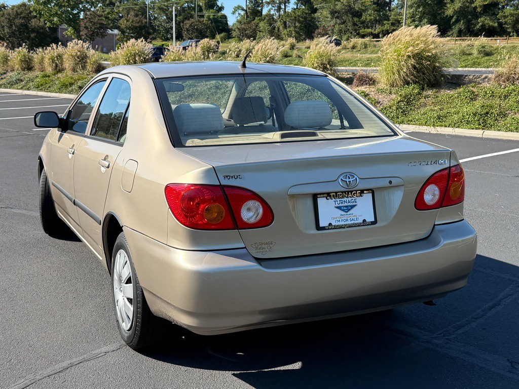 2004 Toyota Corolla Image 7
