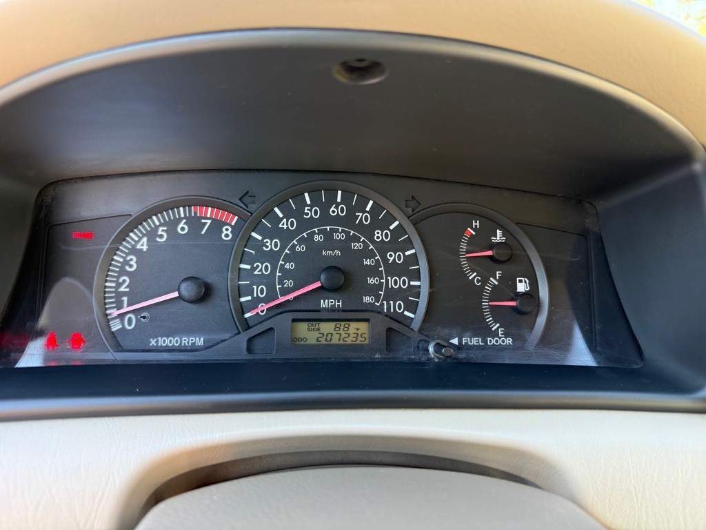 2004 Toyota Corolla Image 19