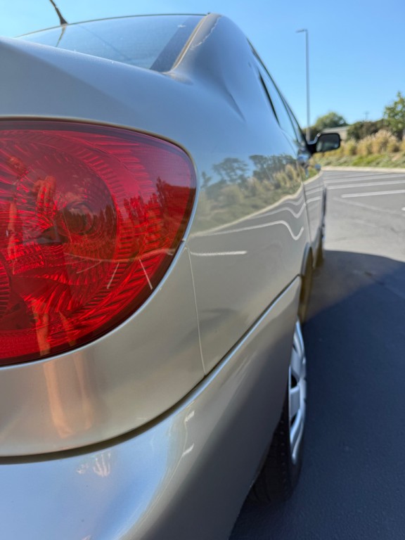 2004 Toyota Corolla Image 31