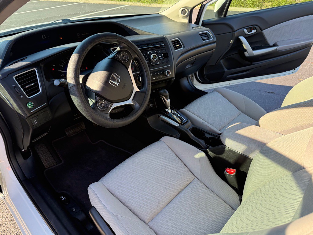 2014 Honda Civic Image 12