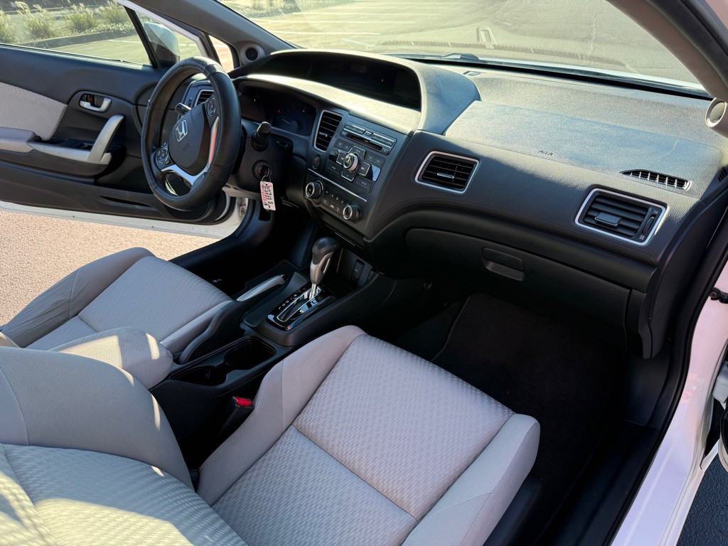 2014 Honda Civic Image 14