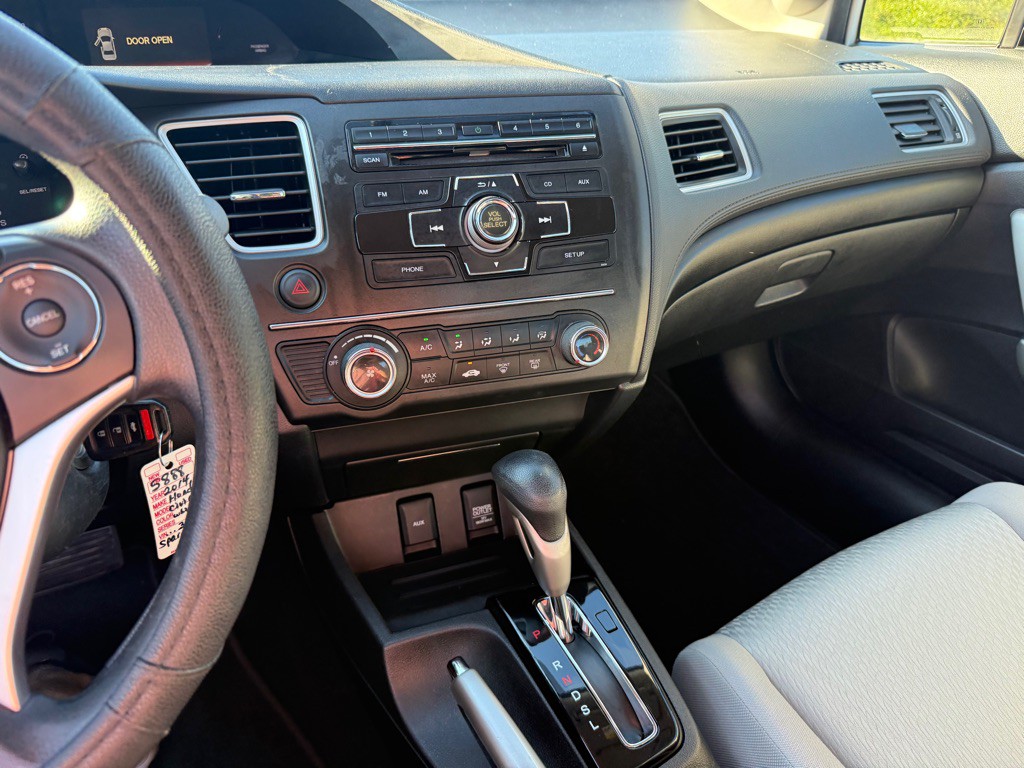 2014 Honda Civic Image 21