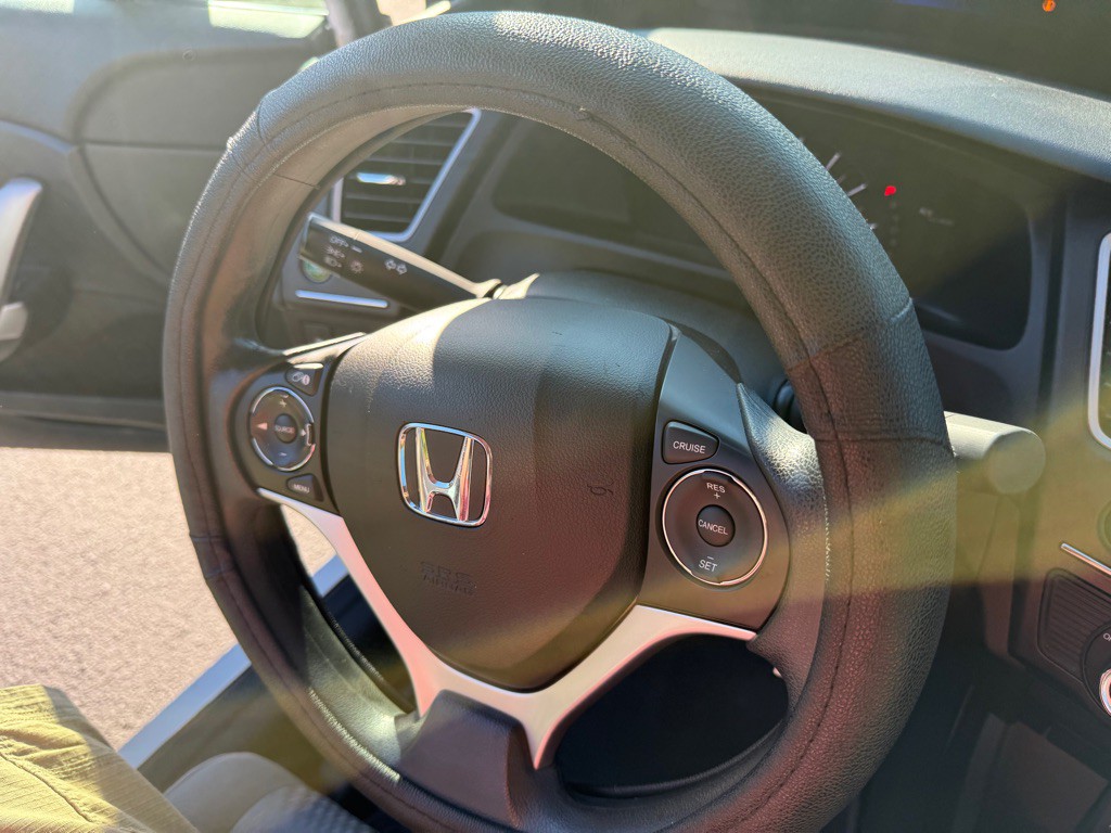2014 Honda Civic Image 25