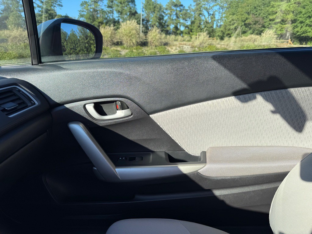 2014 Honda Civic Image 28
