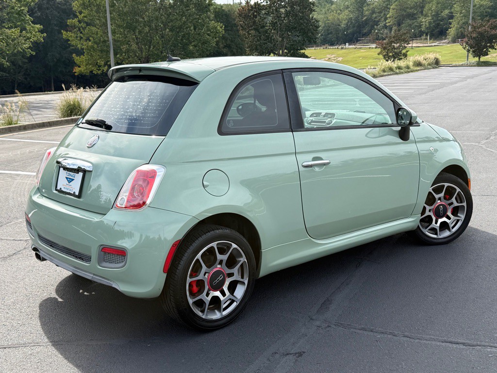 2012 FIAT 500 Image 6