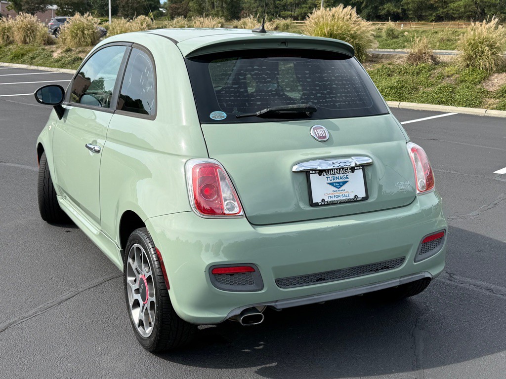 2012 FIAT 500 Image 8
