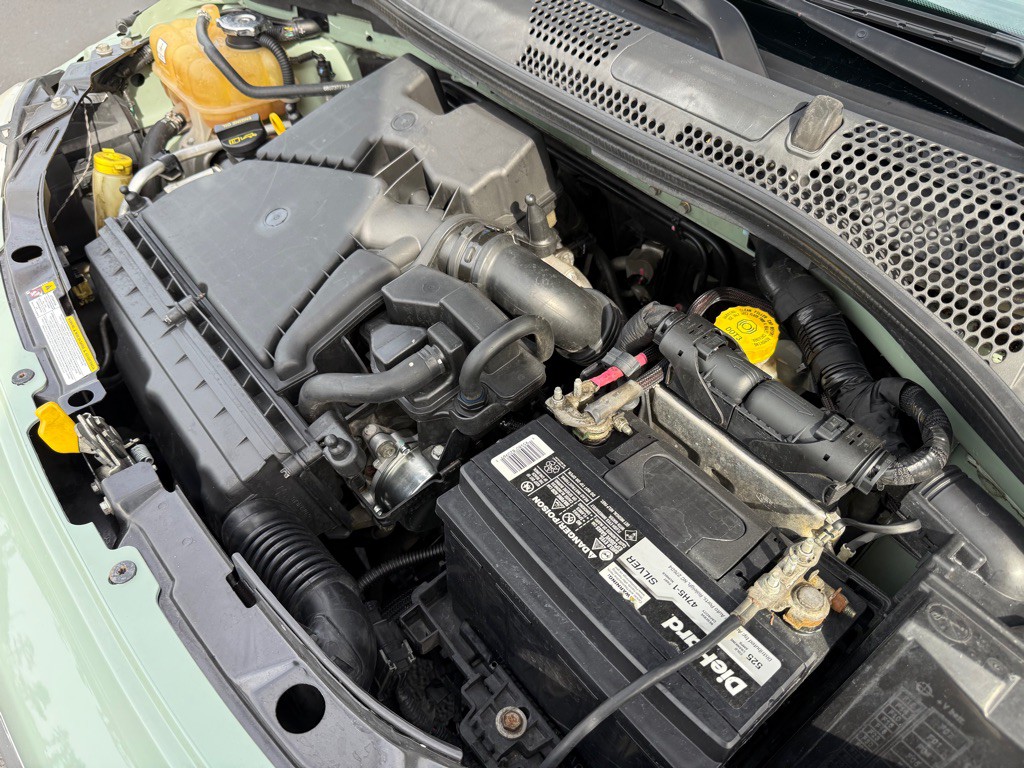 2012 FIAT 500 Image 22