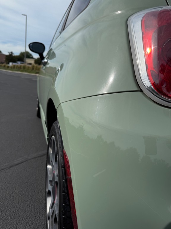 2012 FIAT 500 Image 25