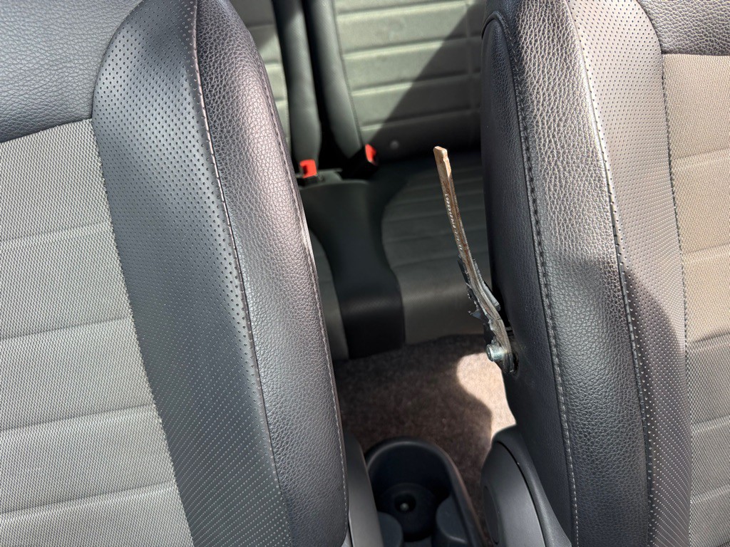 2012 FIAT 500 Image 31