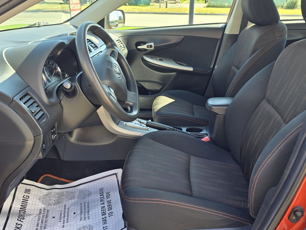 2013 Toyota Corolla Image 7