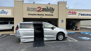 Image for 2024 Chrysler Pacifica Touring L ID: 6911331