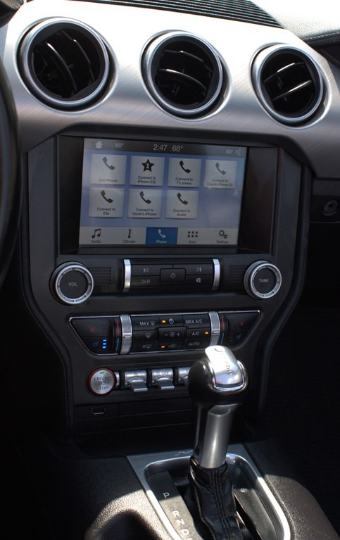 2019 Ford Mustang Image 12