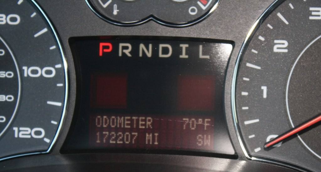 2008 Pontiac Torrent Image 11